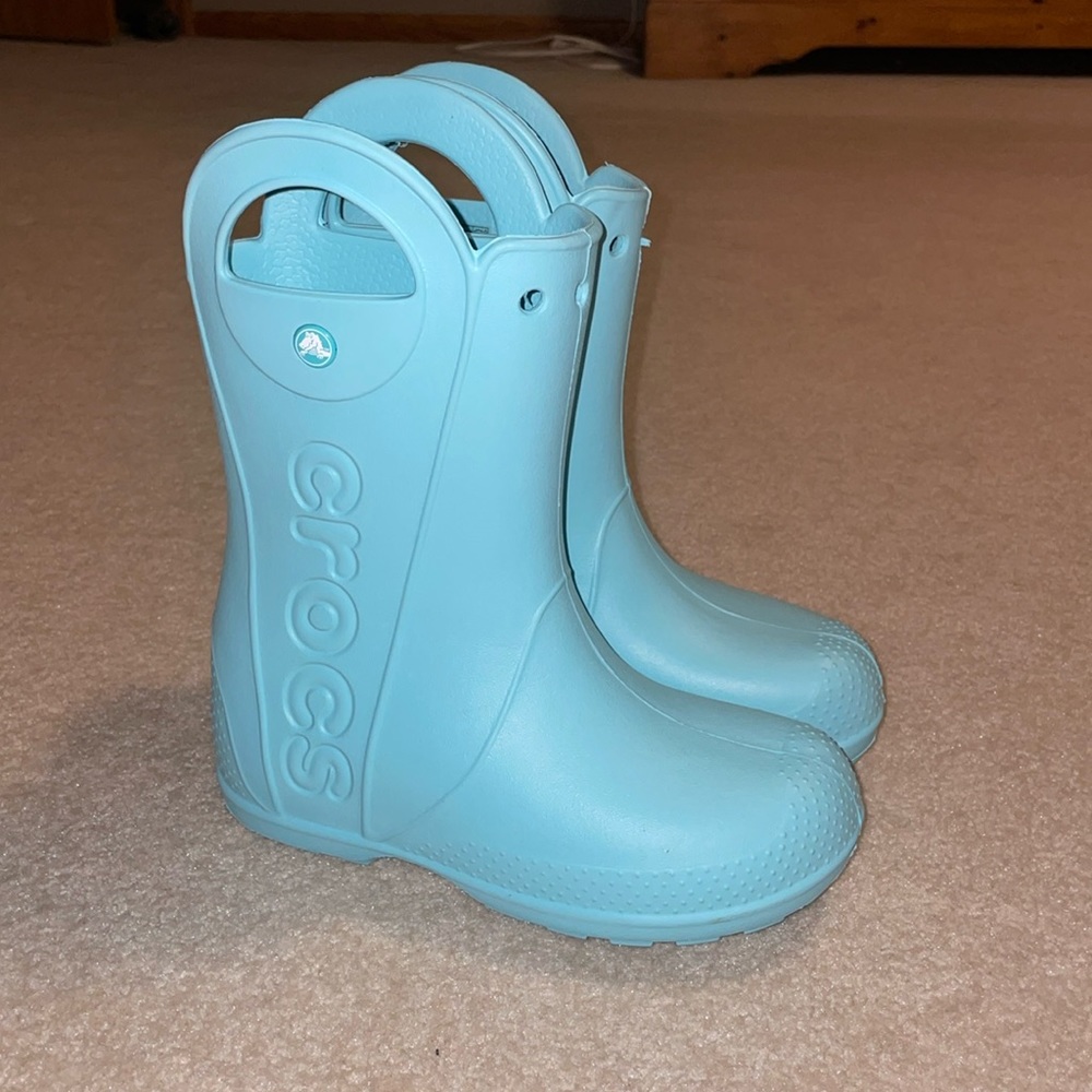 Croc rain boots.  ✨Like NEW✨